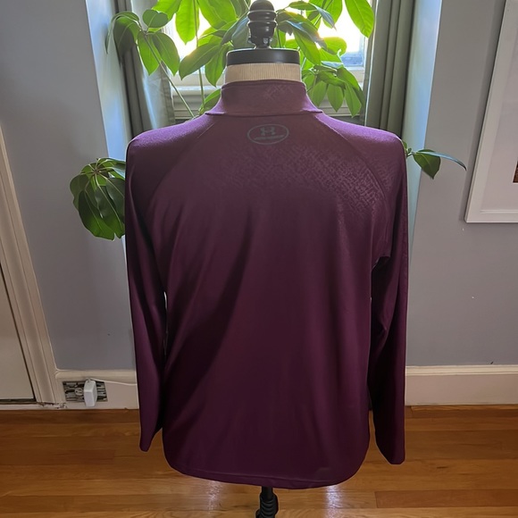 Under Armour long  sleeve half zip performance shirt - Picture 6 of 8